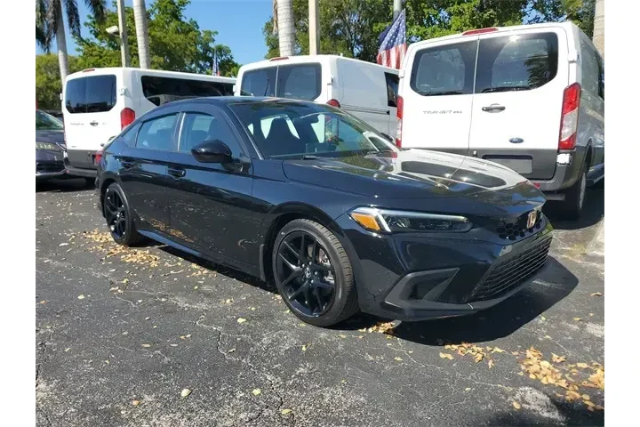 $27990 : Honda Civic 2024 Si 4dr Seda image 2