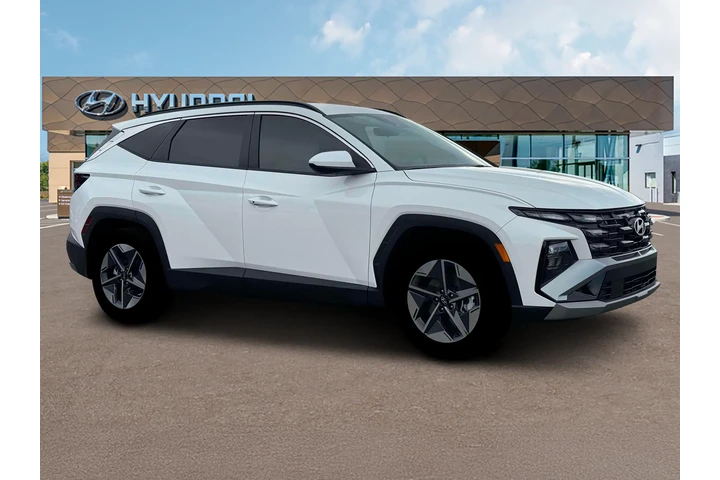 $29045 : Hyundai TUCSON 2026 SEL 4dr image 10