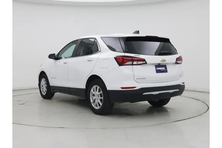 $23998 : Chevrolet Equinox 2024 LT 4d image 2