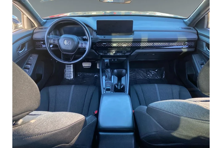 $32913 : Honda Accord Hybrid 2024 Spo image 2