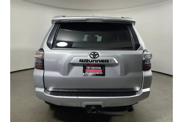 $38998 : Toyota 4Runner 2023 4x2 SR5 image 4