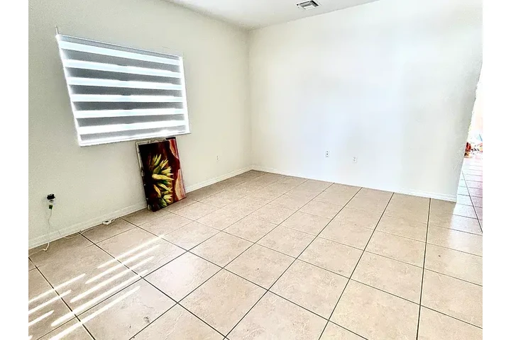 $3050 : house ready to move in image 6