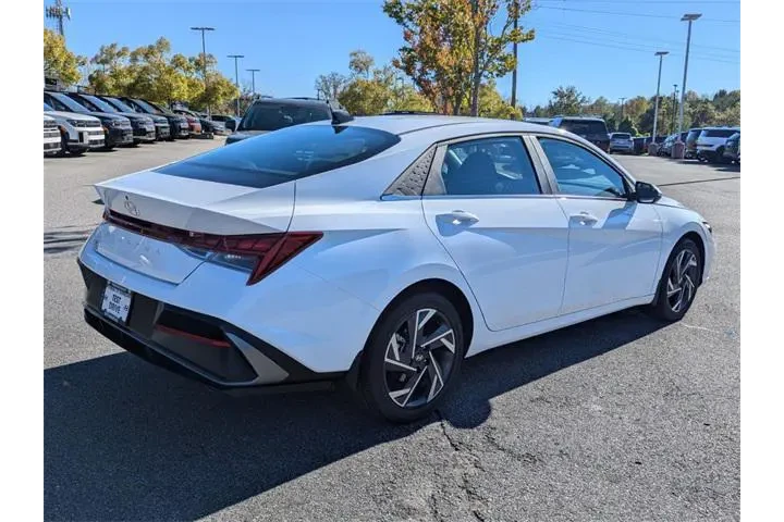 $23637 : Hyundai ELANTRA 2025 SEL Con image 7