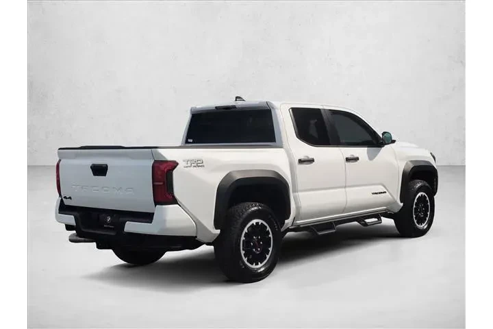 $39644 : Toyota Tacoma 2025 4x4 SR5 4 image 5