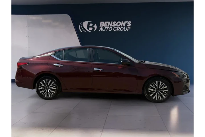 $19986 : Nissan Altima 2024 2.5 SV 4d image 6