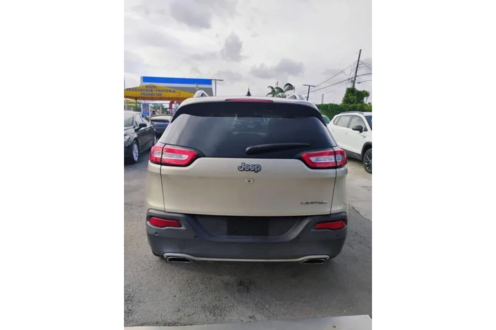 $7300 : 2015 Cherokee Limited image 7