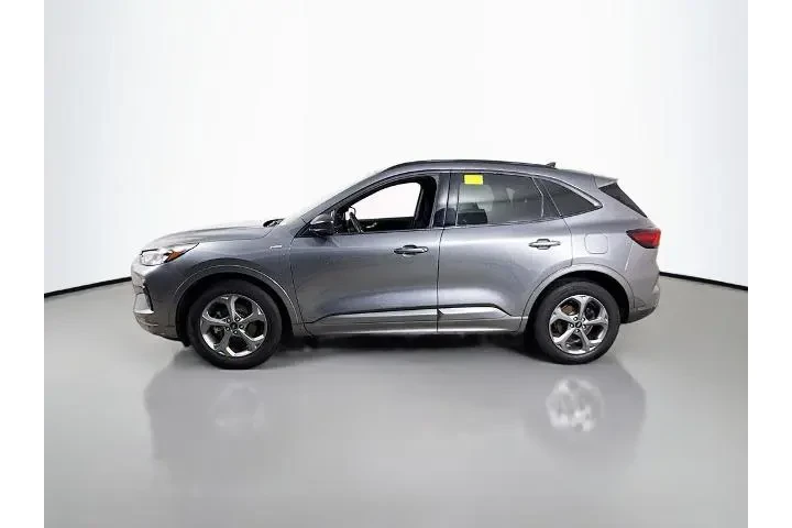 $25750 : Ford Escape Hybrid 2023 ST-L image 4