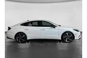 $25057 : Hyundai SONATA 2023 SEL Plus thumbnail