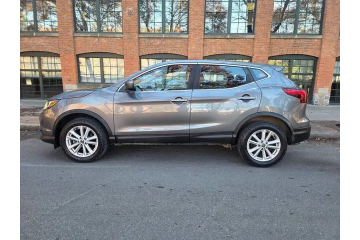 $11995 : 2019 Rogue Sport S image 4