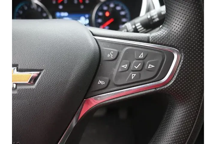 $19848 : Chevrolet Equinox 2023 4x4 L image 2