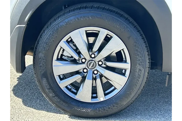 $35249 : Nissan Pathfinder 2025 SV 4d image 7