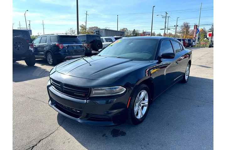 $14980 : 2019 Charger SXT RWD image 6