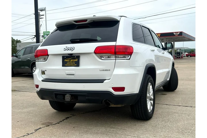 $9999 : 2015 Grand Cherokee Laredo 4WD image 5