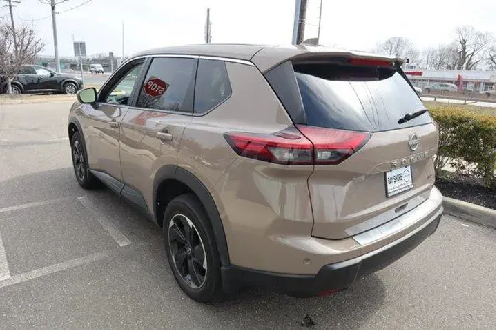 $23308 : Nissan Rogue 2025 AWD SV 4dr image 8