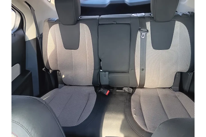 $5000 : 2015 Equinox LT image 10