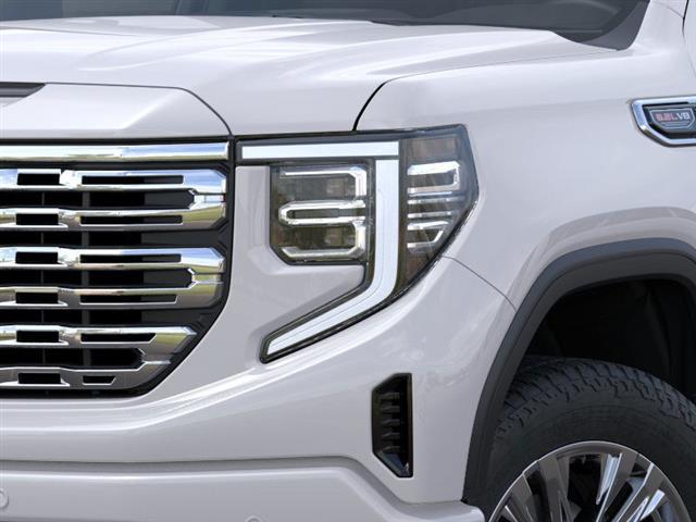 $77100 : New 2025 Sierra 1500 Denali image 10