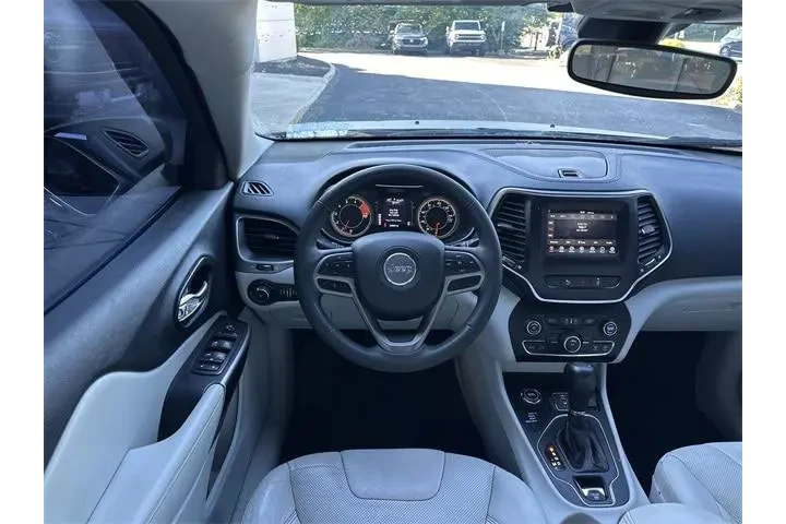 $20500 : Jeep Cherokee 2021 4x4 Latit image 2