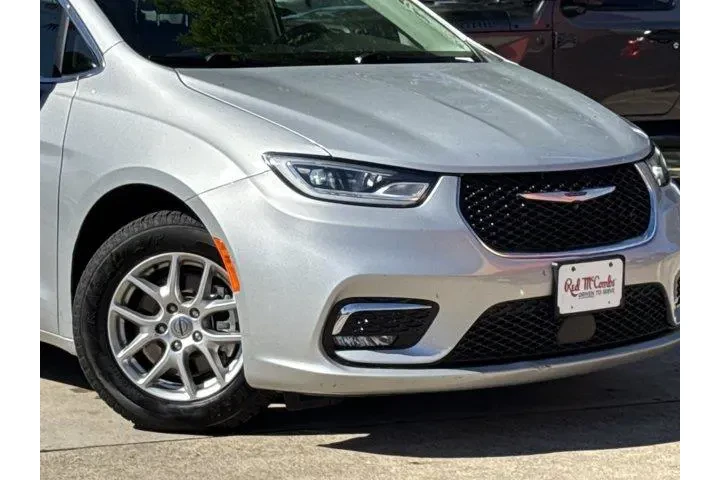 $25295 : Chrysler Pacifica 2024 Touri image 2