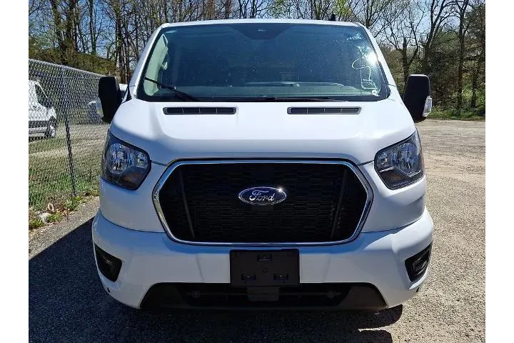 $38200 : Ford Transit 2024 350 XL 3dr image 2