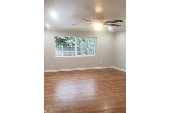 $2800 : Home of great amenities… image 2