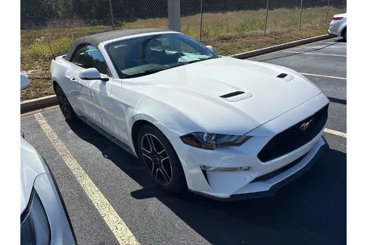 $19950 : Ford Mustang 2019 EcoBoost 2 image 2