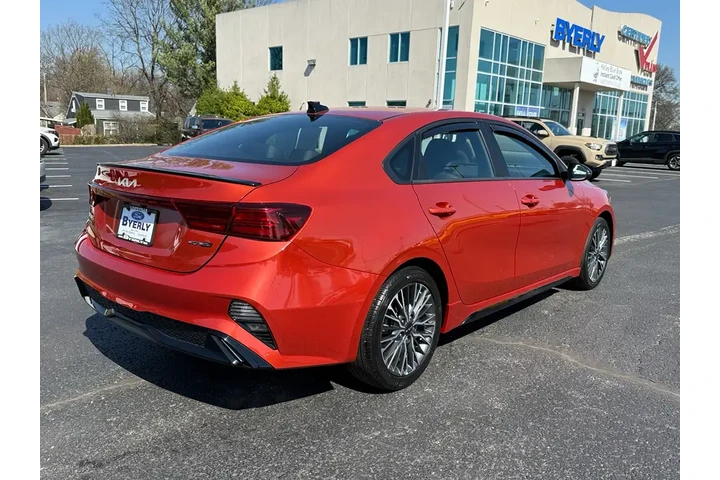 $20222 : Kia Forte 2023 GT-Line 4dr S image 7