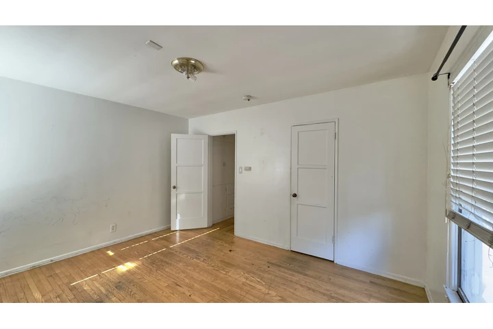 $2150 : APT AMPLIO 1 REC EN MID CITY image 10