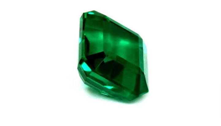 $65010 : Buy 2.79 Carat Emerald Stone image 1