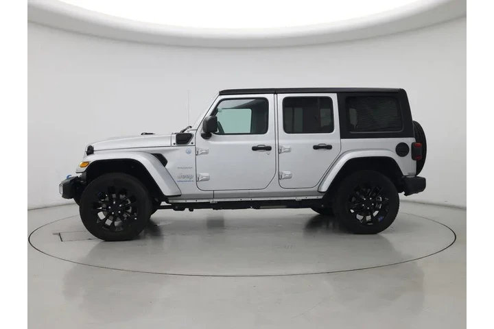 $33998 : Jeep Wrangler 2023 4x4 Sahar image 3