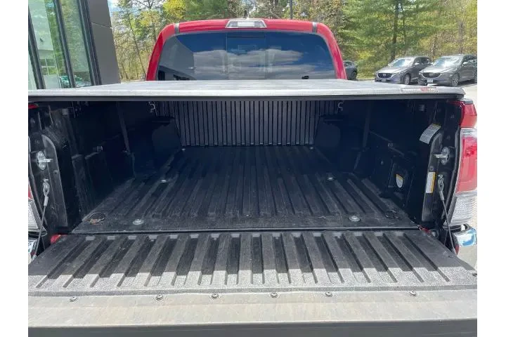 $38995 : Toyota Tacoma 2023 4x4 TRD P image 6