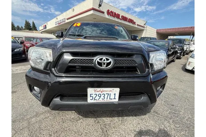 $20861 : Toyota Tacoma 2014 4x2 PreRu image 8