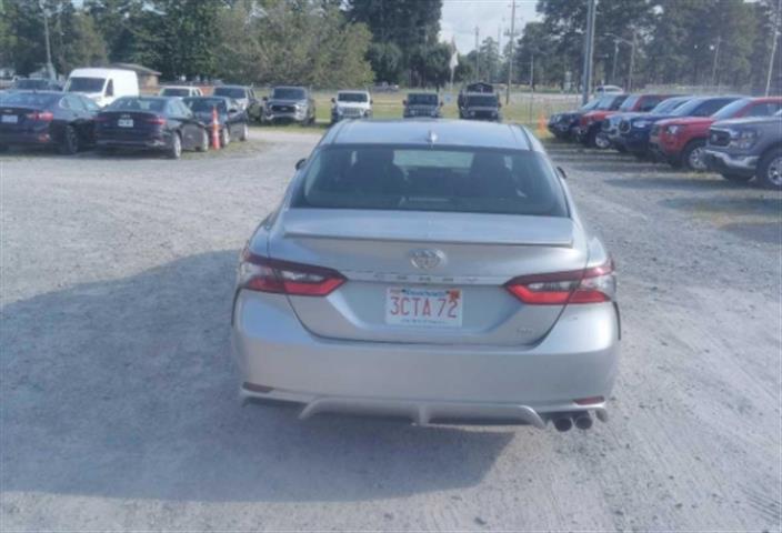 $22991 : PRE-OWNED 2021 TOYOTA CAMRY SE image 5