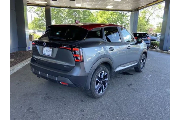 Nissan Kicks 2025 AWD SV 4dr image 5