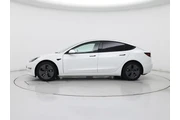 $26998 : Tesla Model 3 2022 4dr Sedan thumbnail