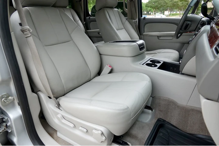 $9490 : 2013 Tahoe LT image 8