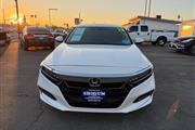 $20595 : 2018 Accord Touring thumbnail