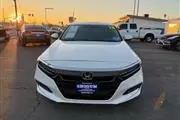 $20595 : 2018 Accord Touring thumbnail