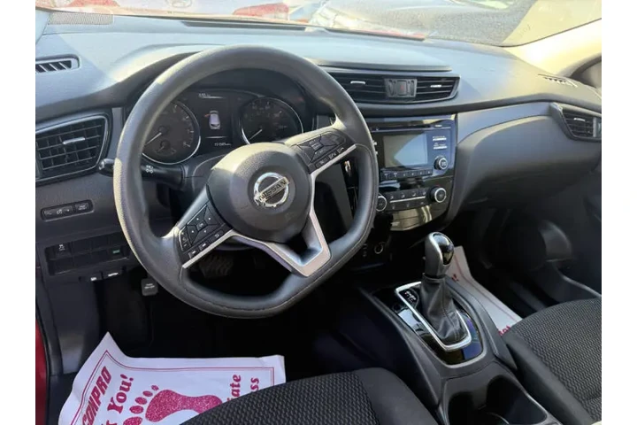 $6300 : 2017 Rogue Sport SL image 5