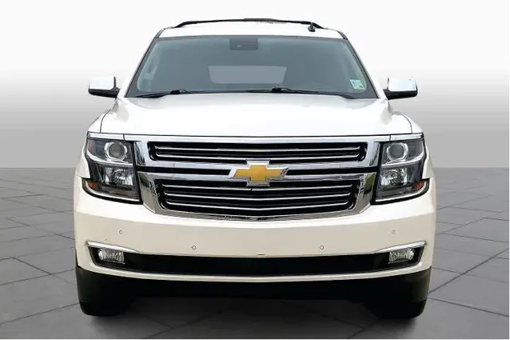 $13942 : Chevrolet Suburban 2015 4x2 image 3