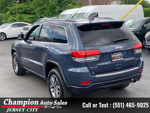 Used 2021 Grand Cherokee Limi image 9