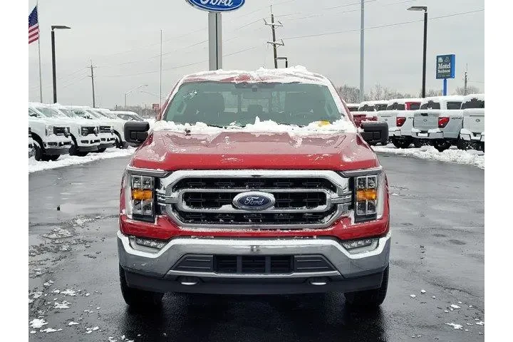 $33195 : Ford F-150 2021 4x4 XLT 4dr image 8