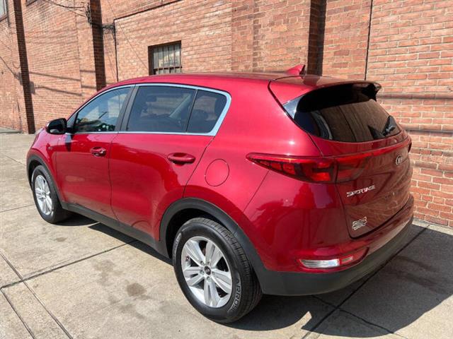 $12999 : 2018 Sportage LX image 4