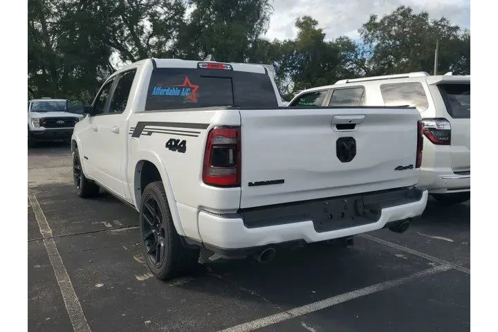 $33997 : Ram 1500 2021 4x4 Laramie 4d image 4