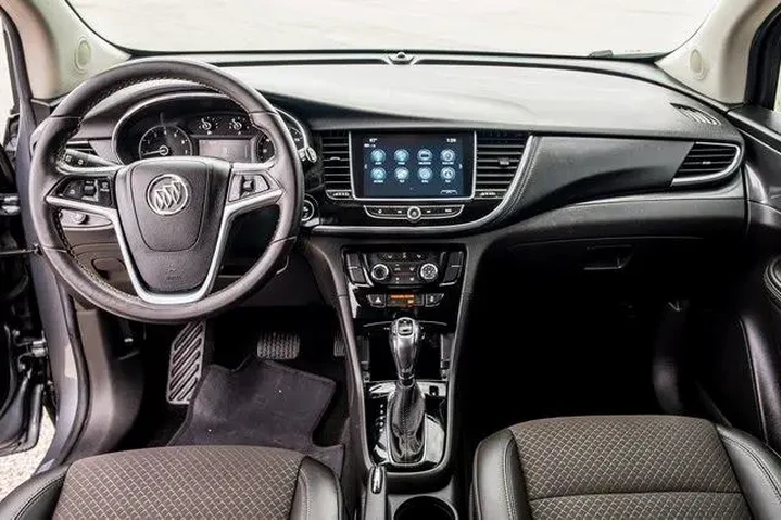 $10407 : Buick Encore 2020 Preferred image 9