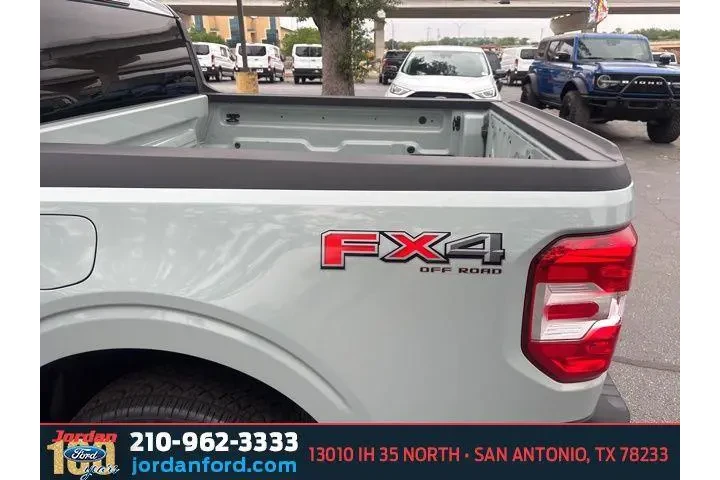 $27490 : Ford Maverick 2023 AWD XL 4d image 5