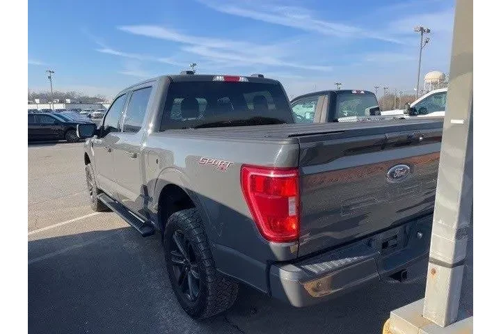 $32992 : Ford F-150 2021 4x4 XLT 4dr image 5