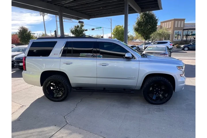 2018 Tahoe LT 4WD image 4