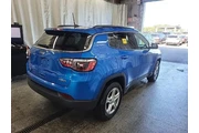 $23420 : Jeep Compass 2023 4x4 Latitu thumbnail