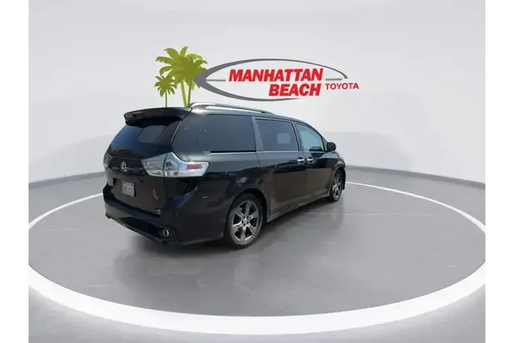 $21994 : Toyota Sienna 2017 SE 8-Pass image 9