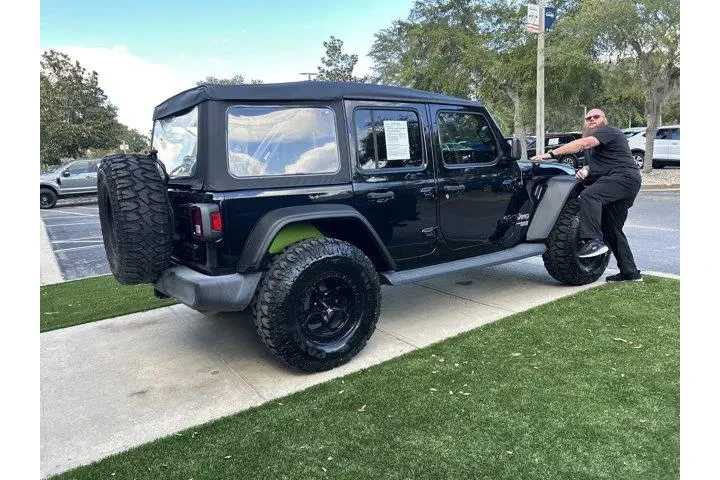 $34891 : Jeep Wrangler Unlimited 2020 image 8